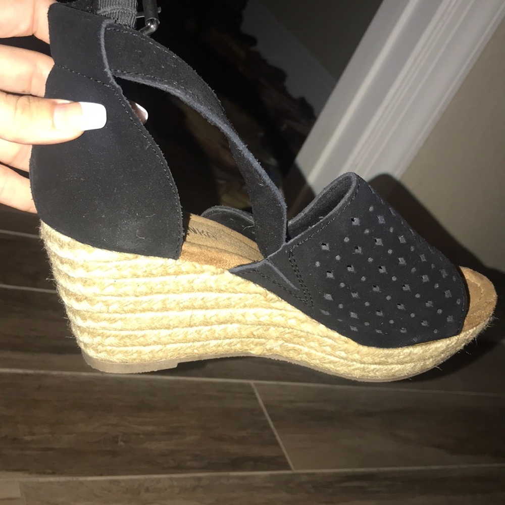 Wedges- impulsive buying strikes again